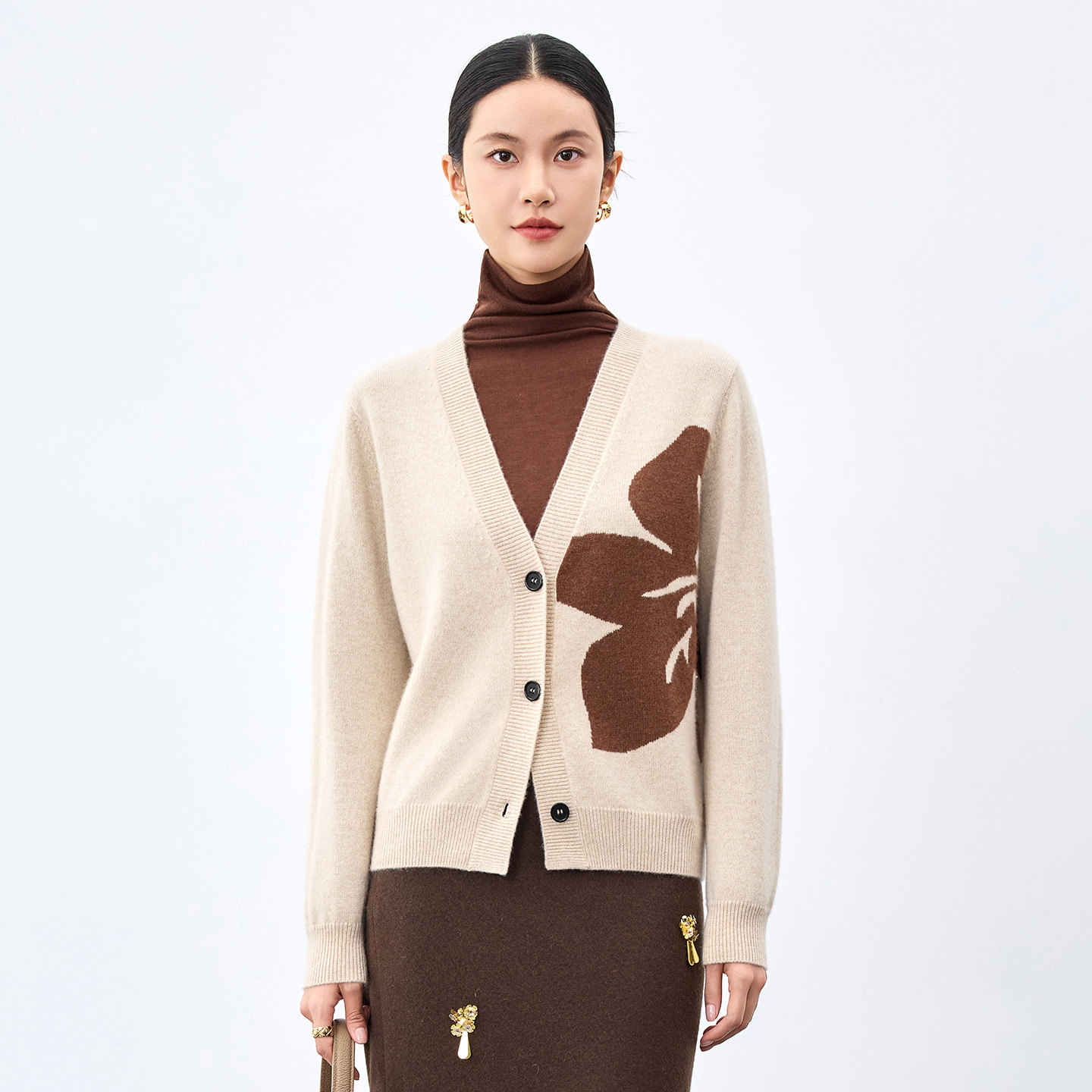 水墨佳人100纯羊绒衫2025新款女V领提花宽松显瘦针织开衫毛衣外套