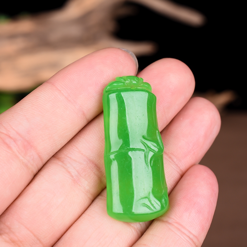 缅甸翡翠竹节吊坠男女款 满绿满色节节高玉坠富贵翠竹项坠吊坠