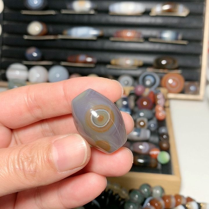 眼睛,珠宝/钻石/翡翠,颈饰,淘宝优惠券,粉丝福利购,淘宝优惠卷