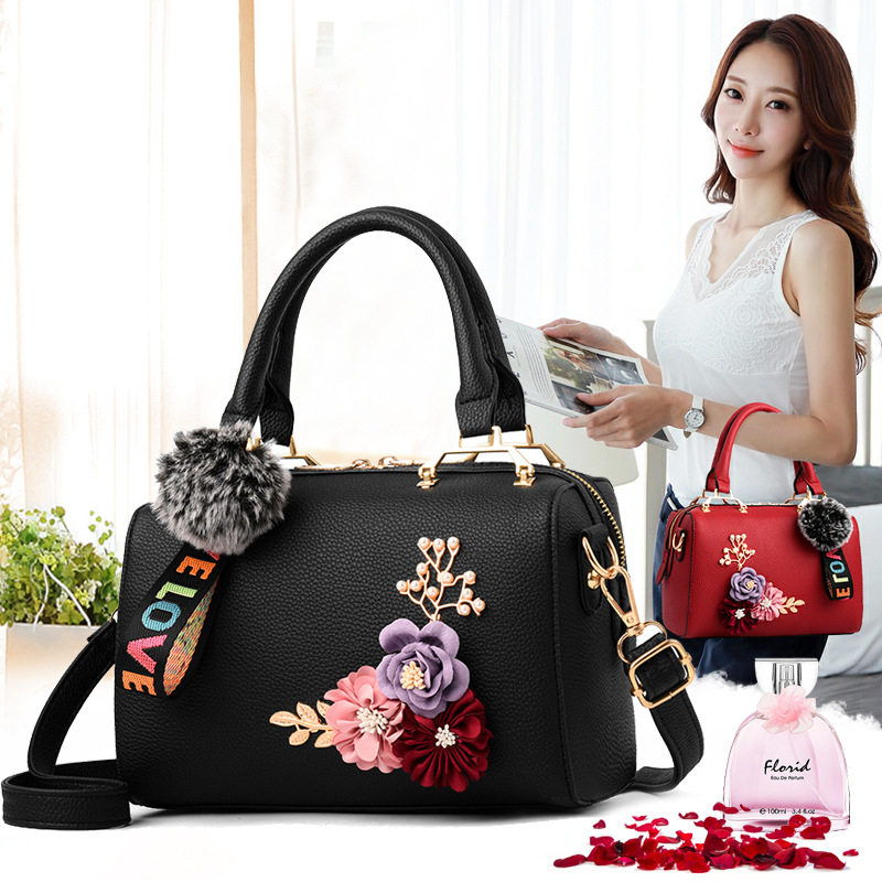 Female bag portable Bag 2018 new pattern fashion Embroidery lady Trend The single shoulder bag three-dimensional Flower lady Handbagsin the Leather/Lady bags/Men's bag, Ms. bags  category - from Buy2taobao.com to provide professional Taobao agent buy service