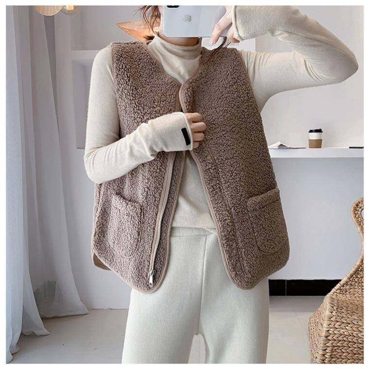 羊羔毛马甲背心女皮毛一体外搭2024秋冬新款洋气潮流时尚马夹外穿