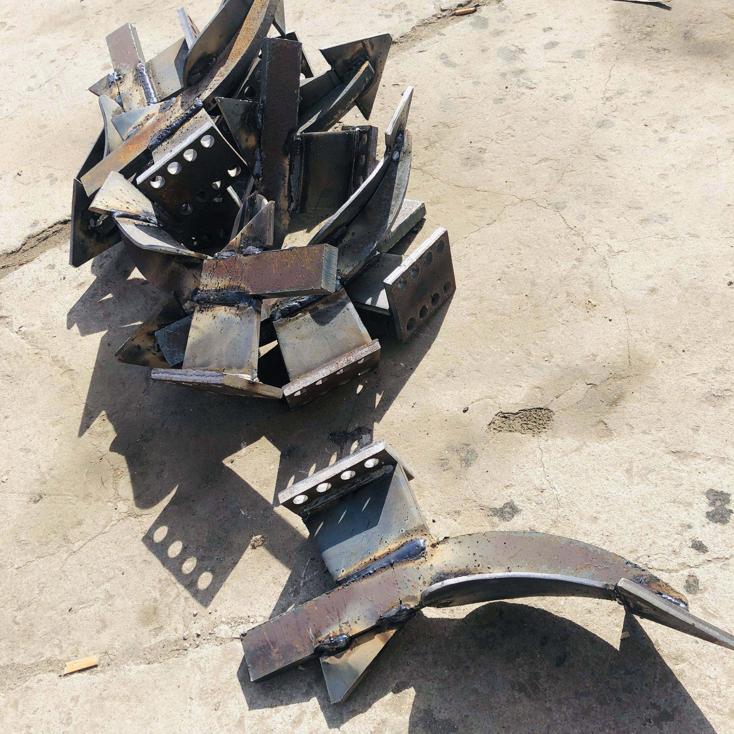 旋耕机中间梨体不粘泥防草焊接犁铧大型四轮拖拉u机8眼通用包邮