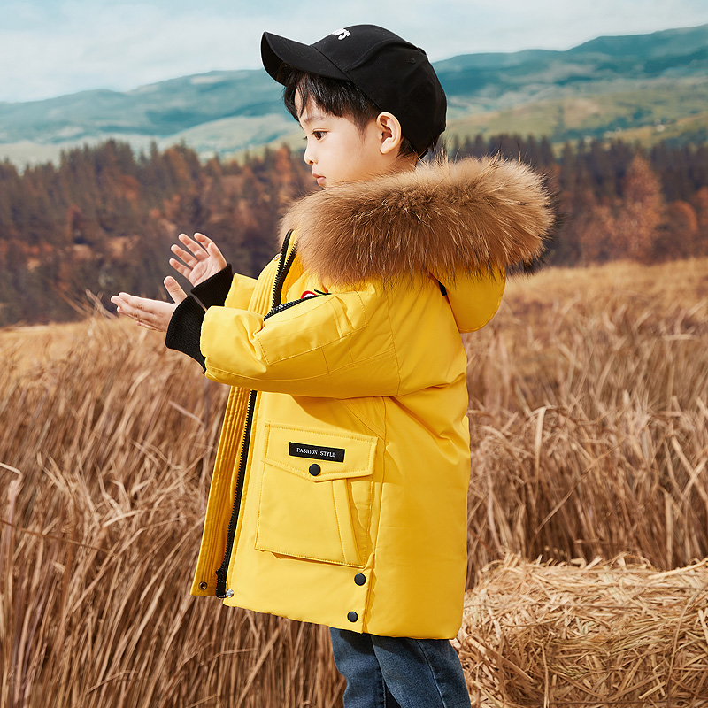 花样熊中长款加厚男童儿童羽绒服