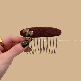 新年款轻奢水钻小马无痕插梳高级感碎发整理神器侧边刘海发梳头饰