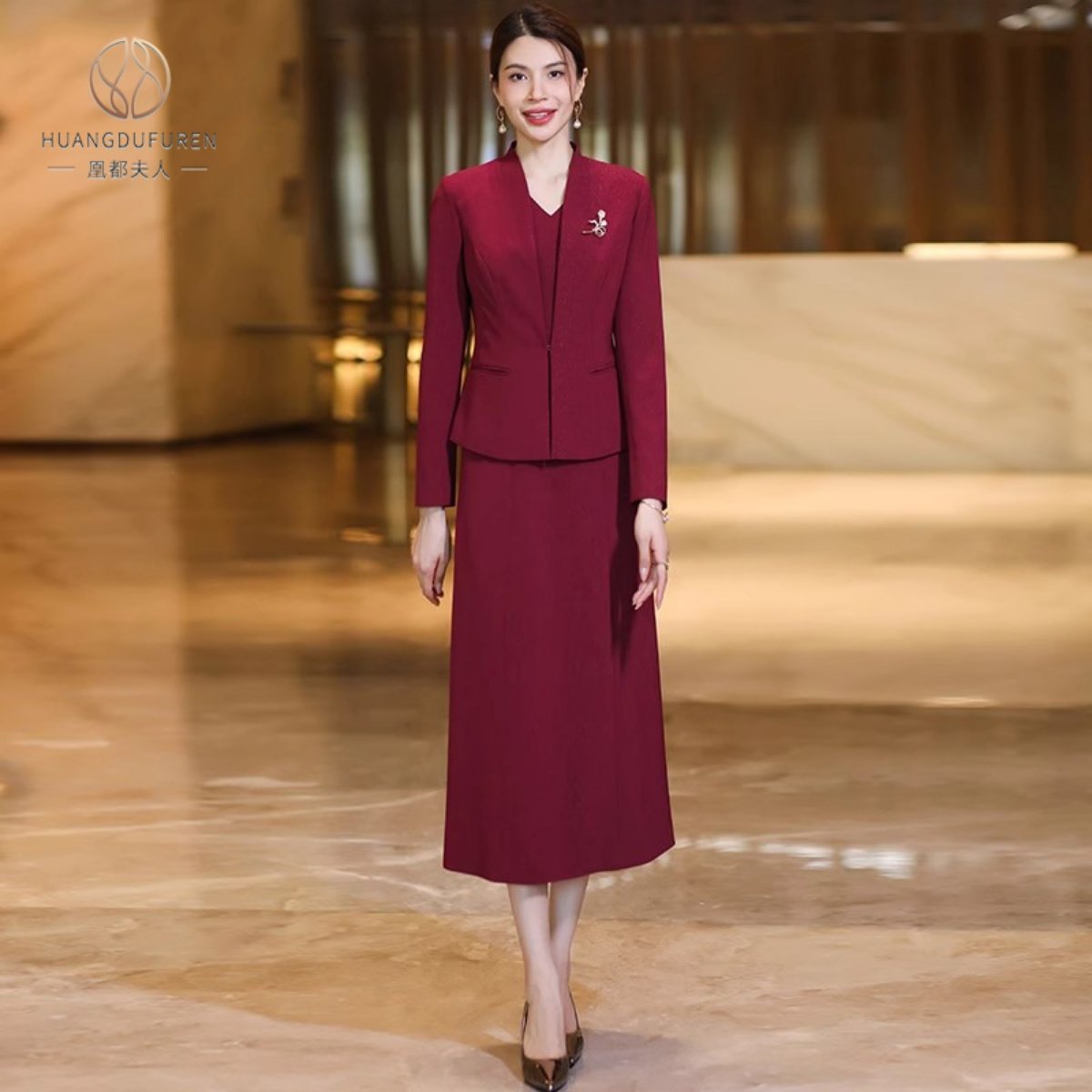 凰都夫人酒红色西装套装裙女2025年新款秋装高级感气质减龄两件套