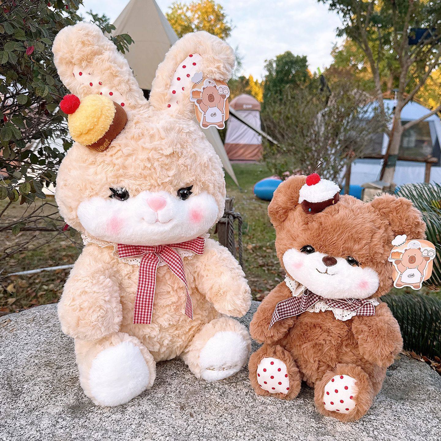 鼻涕熊洛丽塔蛋糕兔子玩偶