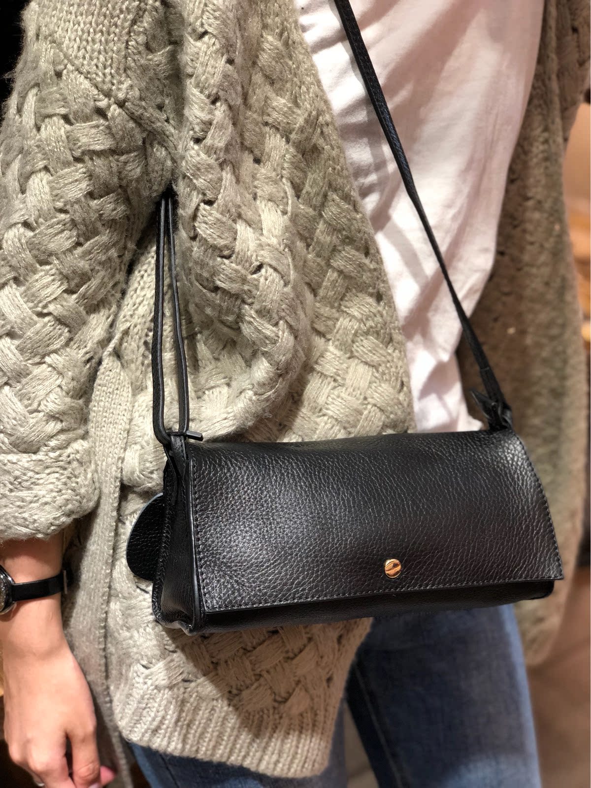 真皮斜跨包女韩版长款可放雨伞头层牛皮女包简约百搭款单肩牛皮包