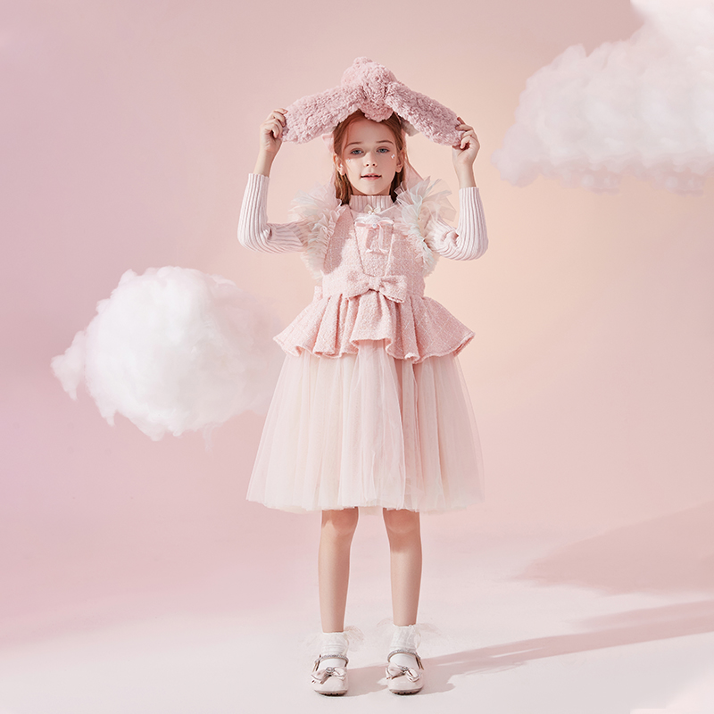 彩虹梦境高端洋气粉色小香风女童公主裙蓬蓬裙轻奢小众生日钢琴服
