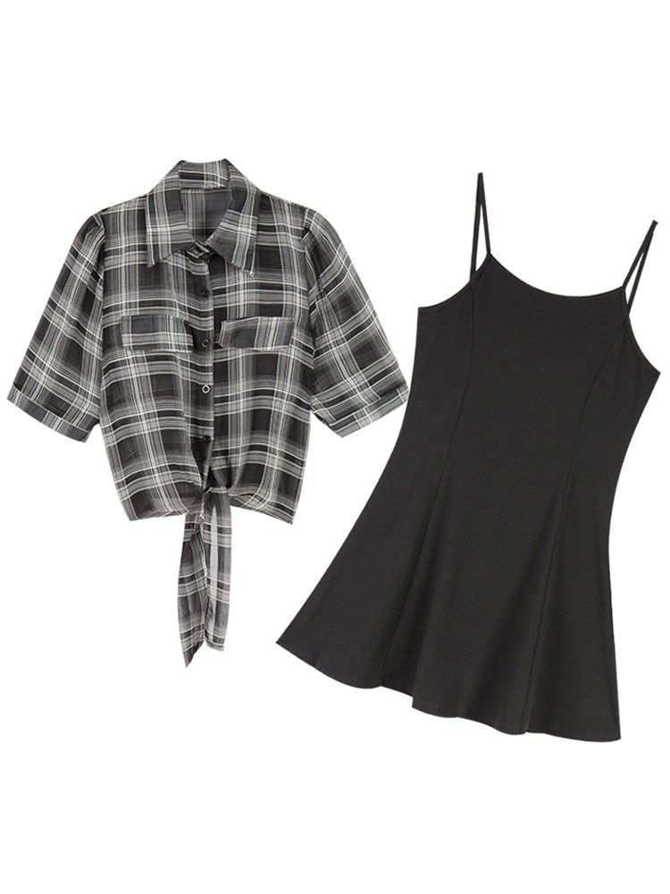 洋气减龄套装女夏季新款防晒格子衬衫配吊带小黑裙子赫本风两件套