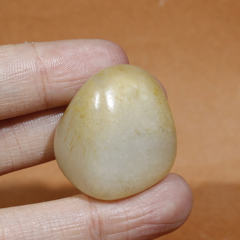 和田玉天然玉石新疆白玉山料原石