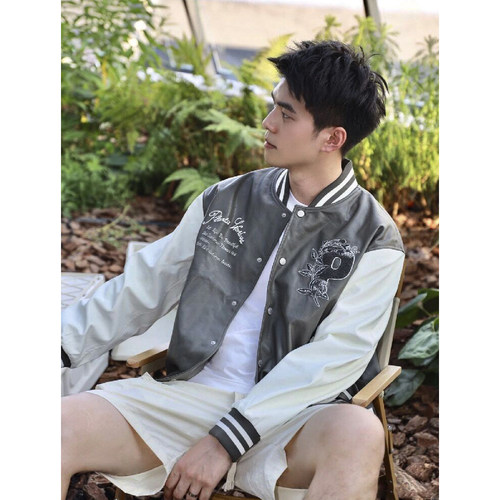 绣花撞色袖棒球服皮夹克宽松
