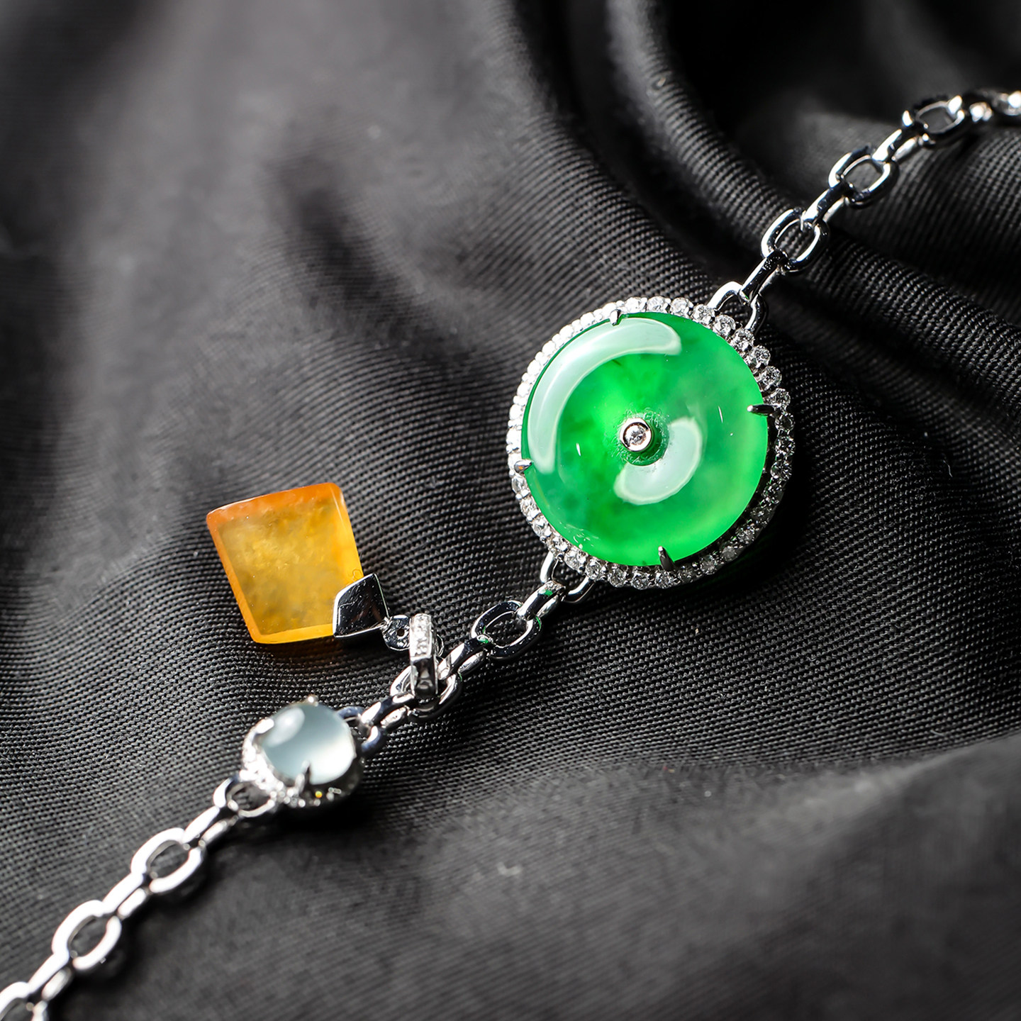 羊子珠宝 三宝连环 老坑冰种满绿设计款翡翠平安扣手链4.13