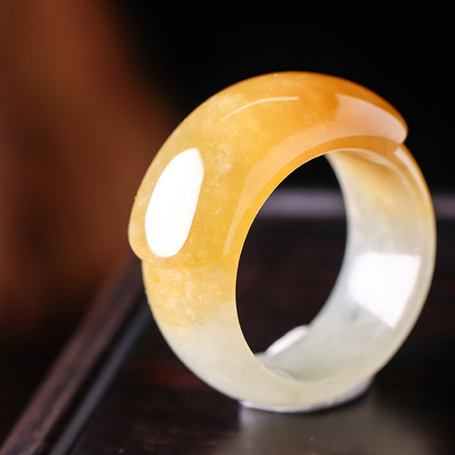 羊子珠宝 金鞍载秋  老坑种细腻冰糖黄翡马鞍戒F