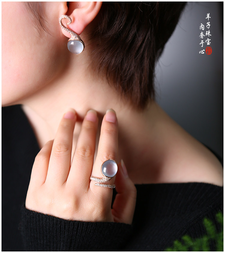 羊子珠宝玻璃种18k金钻翡翠