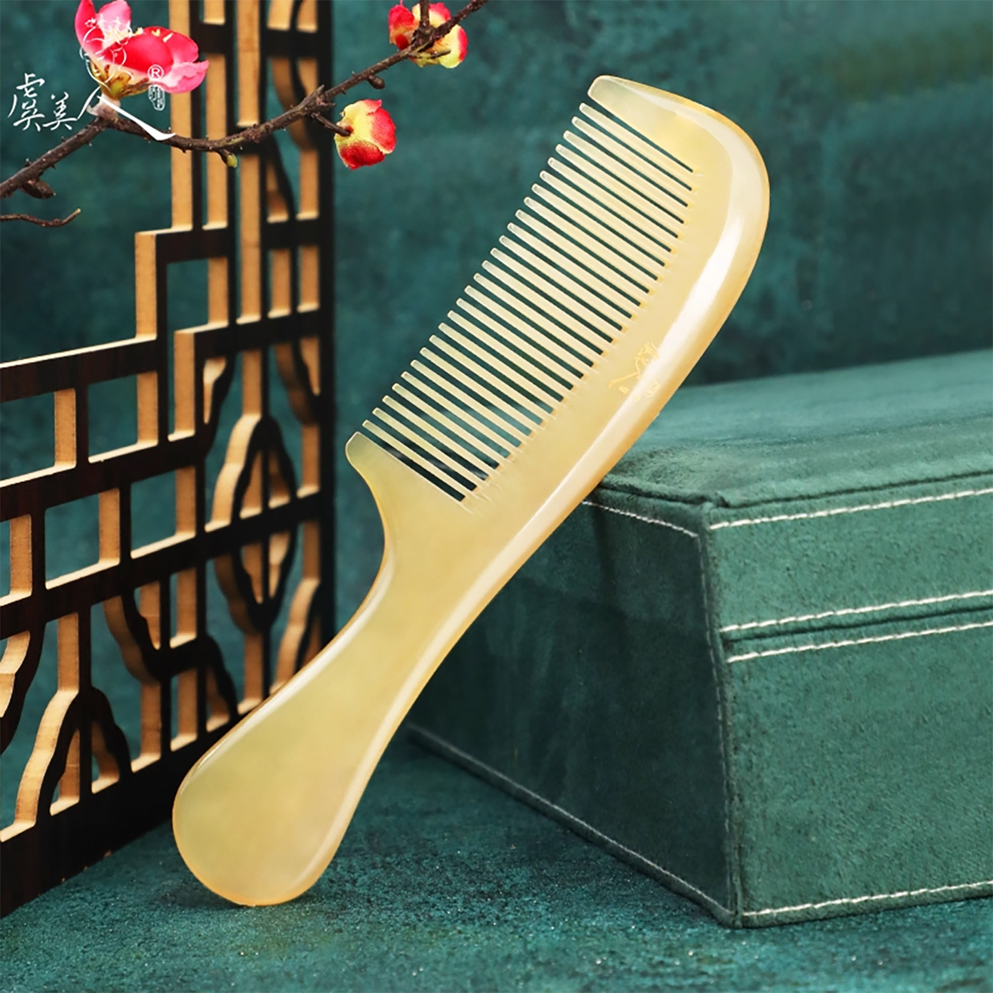 虞美人黄白牛角梳子情人节礼物
