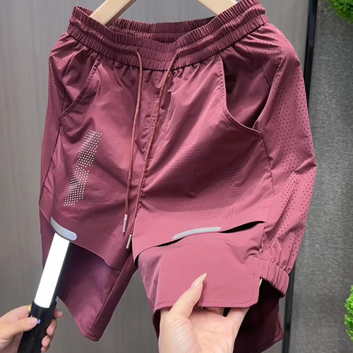 男士速干短裤打孔设计感夏季