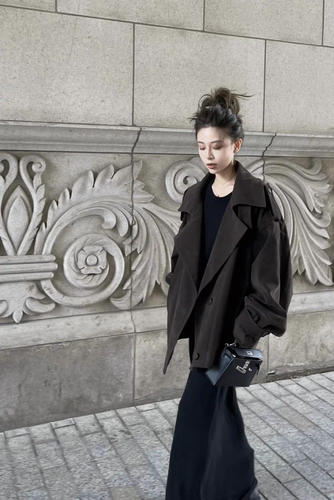 巴黎旧刊 磨砂水洗感麂皮风衣夹克时髦复古外套女