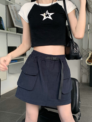 设计感工装短裤遮肚子显瘦