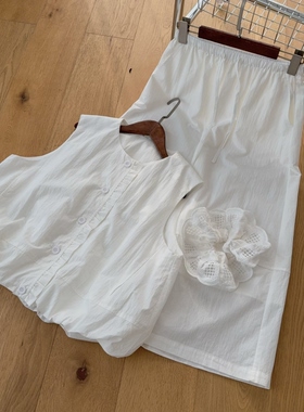 61TZ552门襟花边五粒扣马甲半裙套装早春新轻薄韩系套装不含花朵