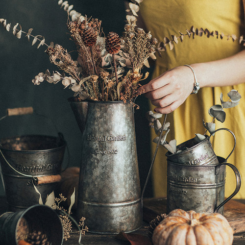 樱上花札复古做旧铁皮拍摄提桶