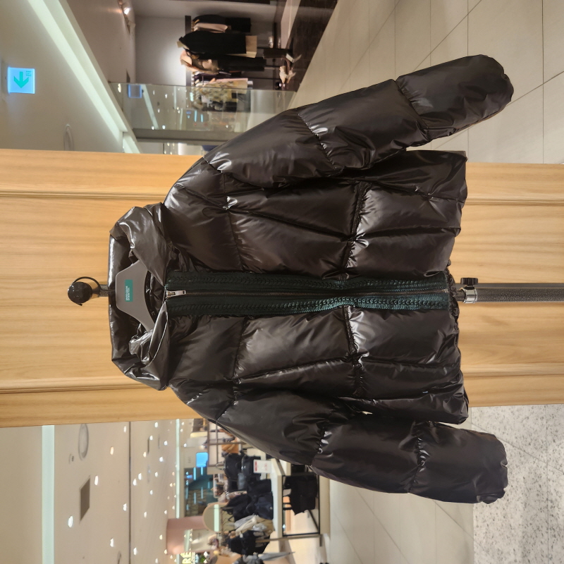 全韩百货 BENETTON 韩国代购2025冬 马夹 BAPDE5-561 5K27