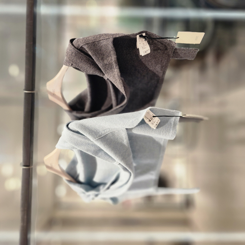 全韩百货 ZOOC 韩国代购 2025秋 披肩 Z254PHA006 5J08