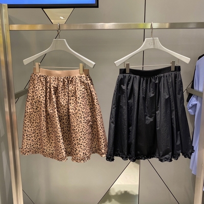 不退换全韩百货LUCKYCHOUETTE 韩代25夏半身裙  LFKA-A25120 5H04