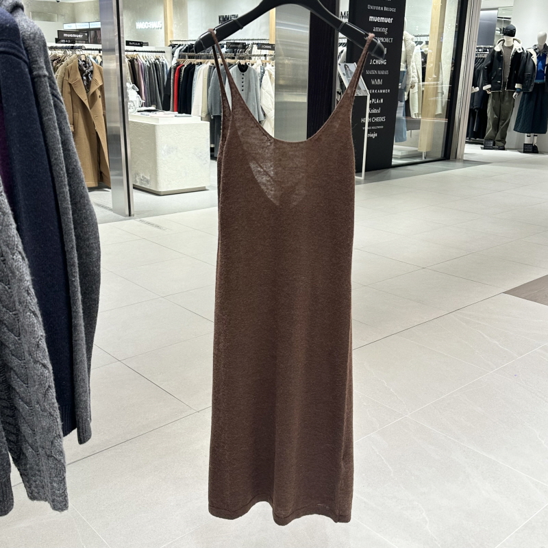 不退换全韩百货CITYBREEZE韩代2025冬 连衣裙 CTH3OP01 5L06