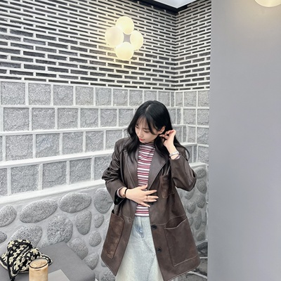 不退换全韩百货LUCKYCHOUETTE韩代25秋外套 LFJA-W25220 5I03