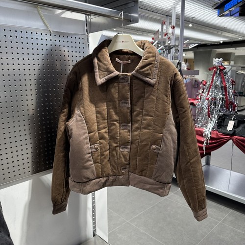 不退换全韩百货BITTERCELLS韩国代购25秋休闲外套 B256JK01 5I13