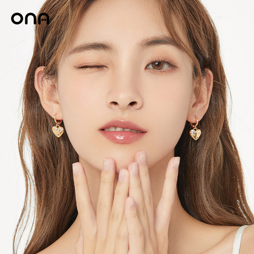 ona法式风高级感夏季新款潮耳扣