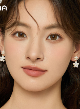 ona花朵耳环女气质轻奢高级感耳坠2025新款爆款甜美少女感耳饰品