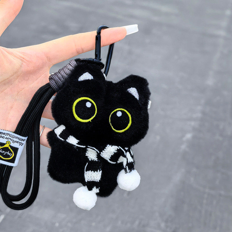 可爱呆萌抱小鱼大眼黑猫挂件罗小黑钥匙扣毛绒玩偶黑猫情侣包挂件