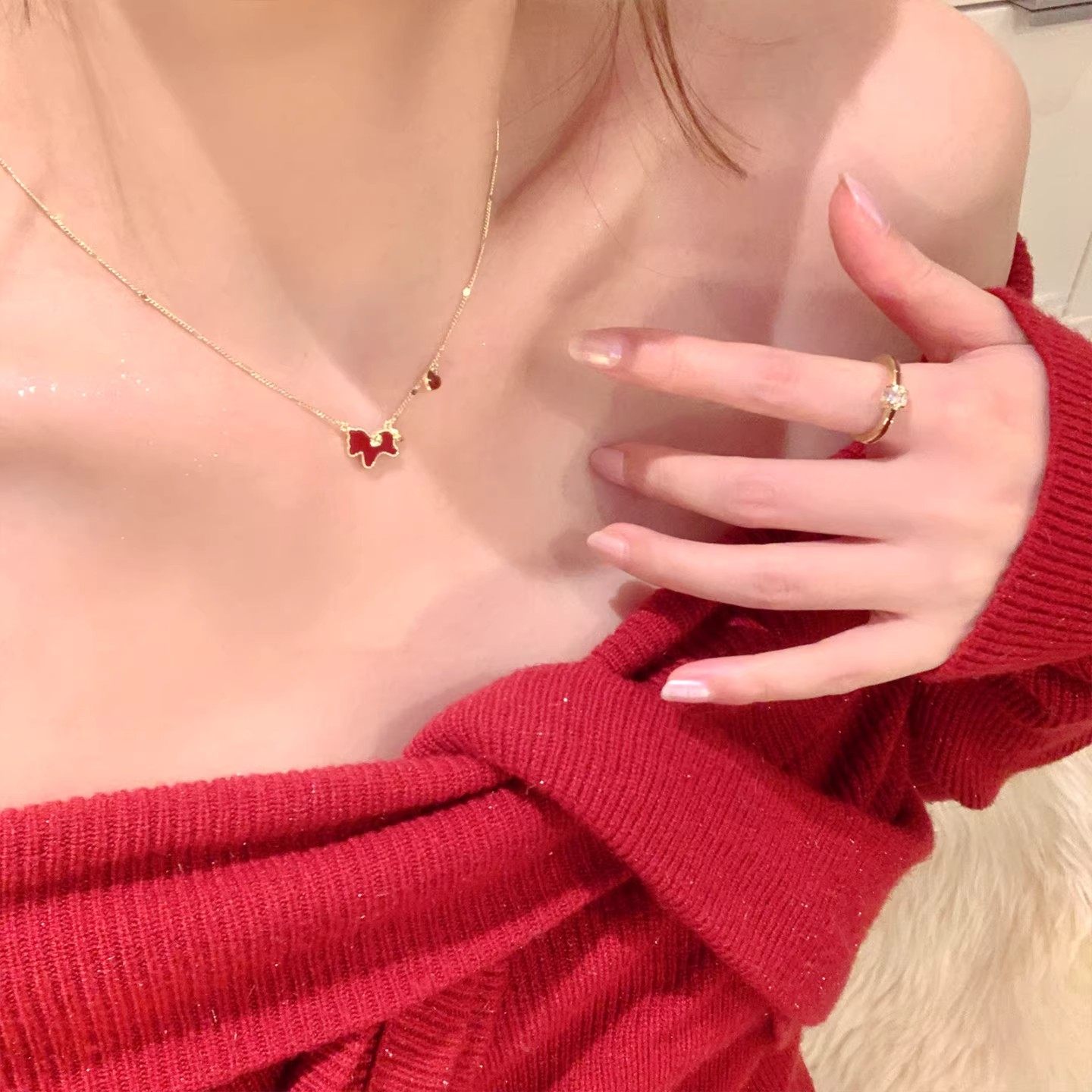 新年红色滴油金边小马项链女轻奢高级感锁骨链配饰气质毛衣链颈链,节庆用品/礼品,创意礼盒/礼品套组,淘宝优惠券,粉丝福利购,淘宝优惠卷