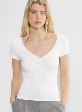 【OAK DESGIN】柔软修身螺纹针织短袖舒适桃心领打底上衣女亨利衫