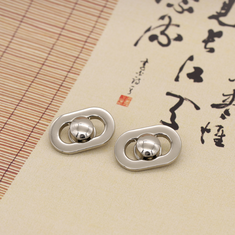 宏诚中式椭圆形镂空合金锁扣纽扣