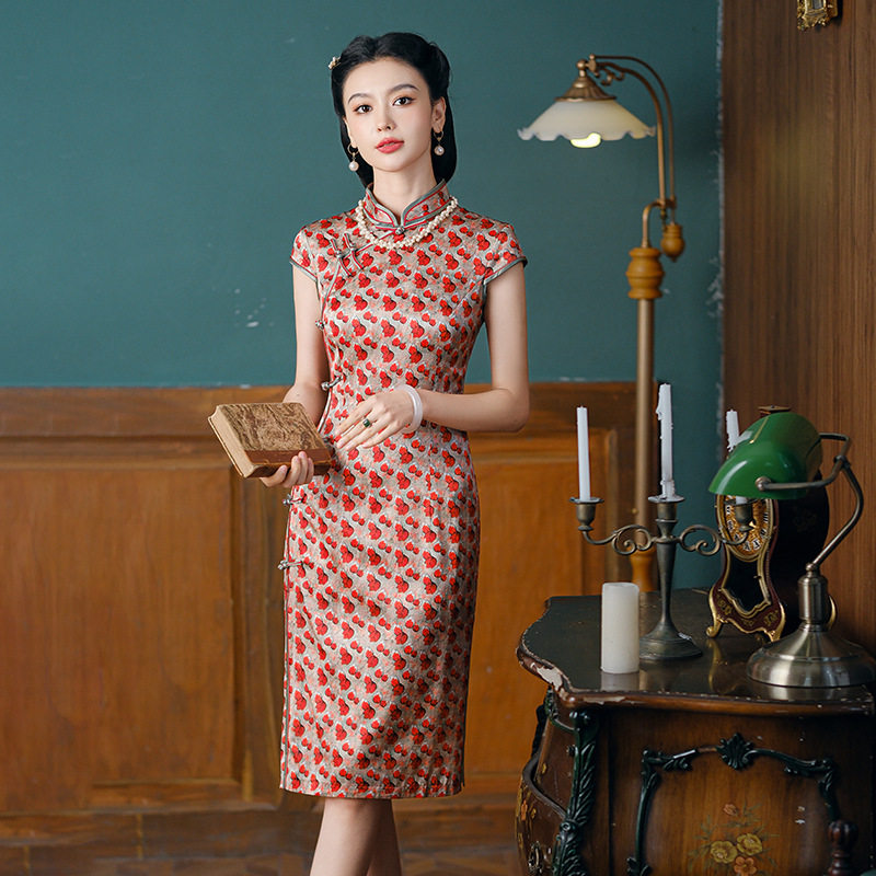 唐之恋红色真丝旗袍小个子女2023桑蚕丝敬酒服妈妈婚宴礼服高级感