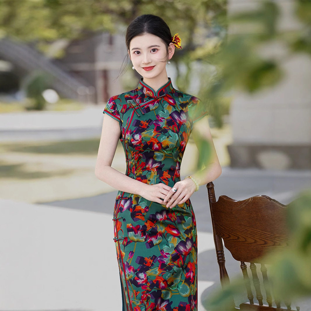 真丝旗袍桑蚕丝连衣裙2026年新款复古中国风高级感女气质走秀长款
