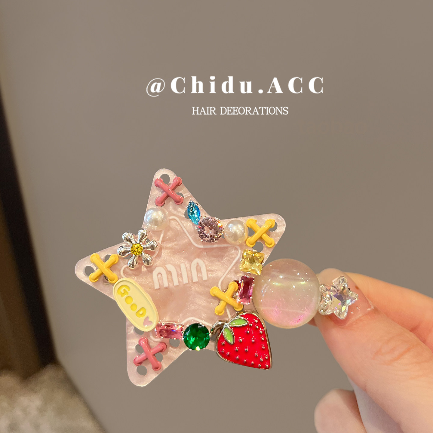 甜酷卡通五角星草莓碎钻边夹少女小众个性日常穿搭氛围感发卡