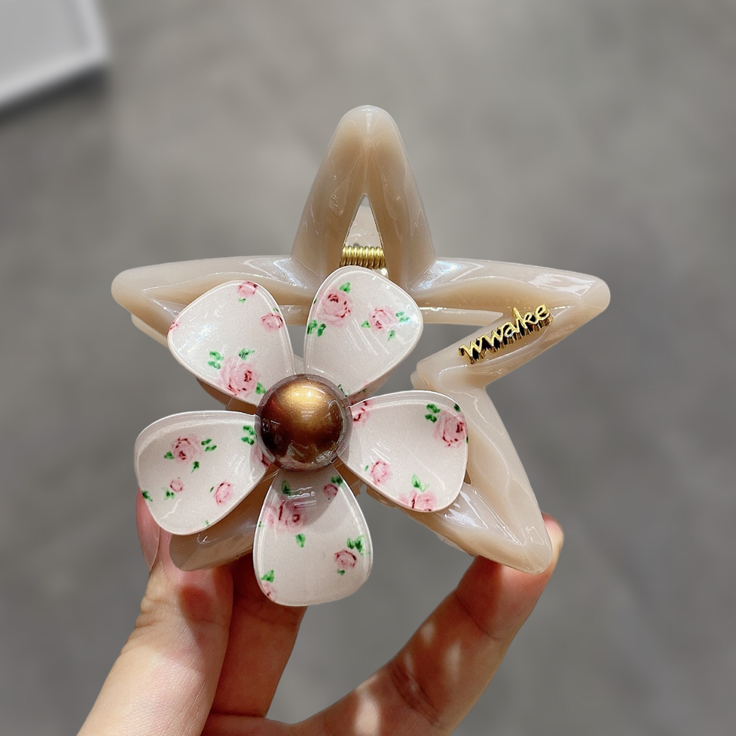 镂空五角星抓夹小众清新花朵鲨鱼夹发抓后脑勺盘发夹温柔百搭发饰