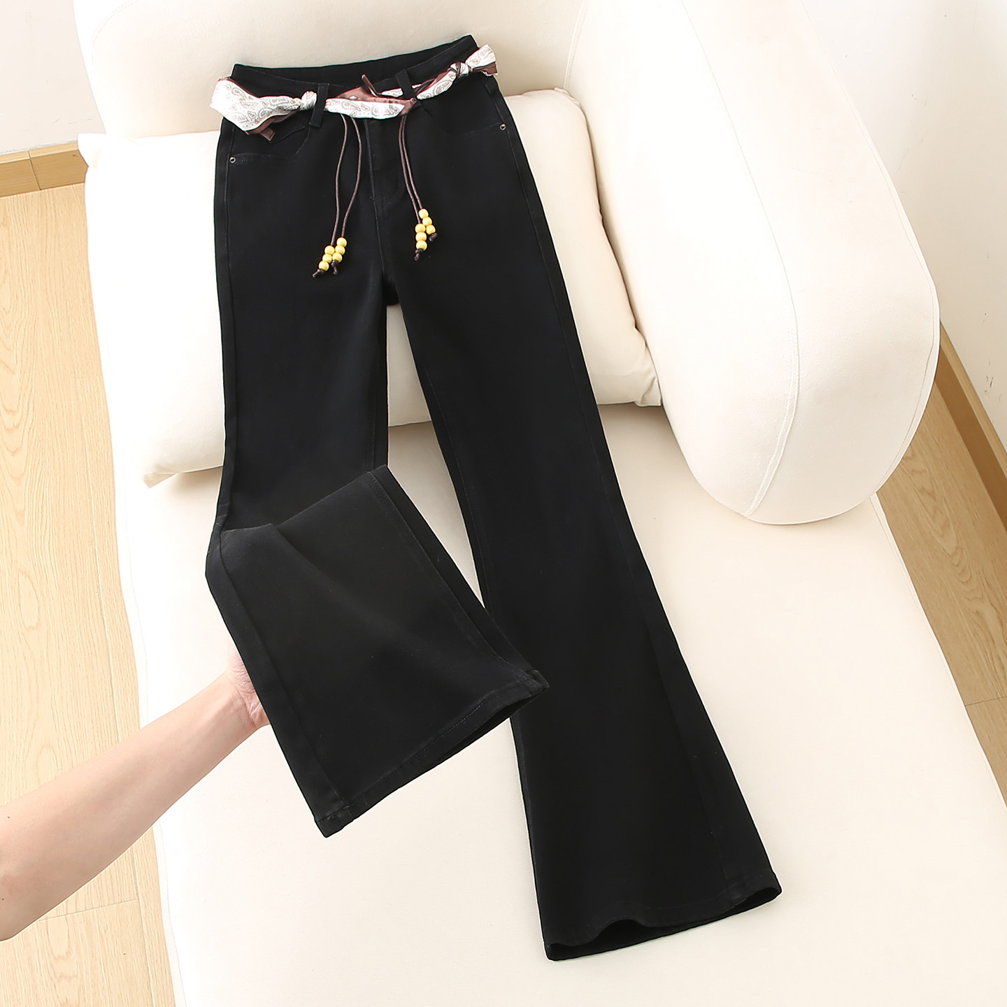 黑色微喇牛仔裤女2025秋冬新款