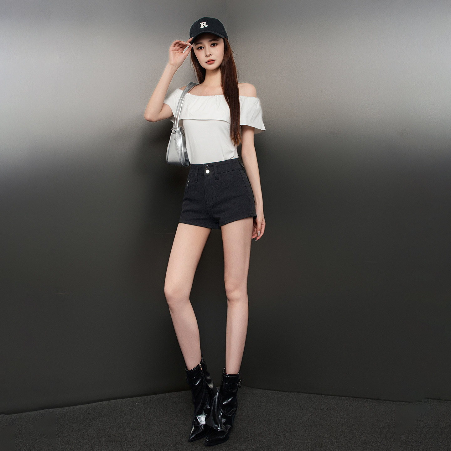 黑色高腰直筒牛仔裤女2026夏季新款拉链款耐磨休闲简约显瘦短裤