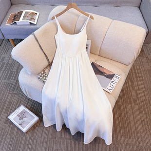 法式白色无袖吊带连衣裙女春季2026新款小个子收腰显瘦高级感长裙