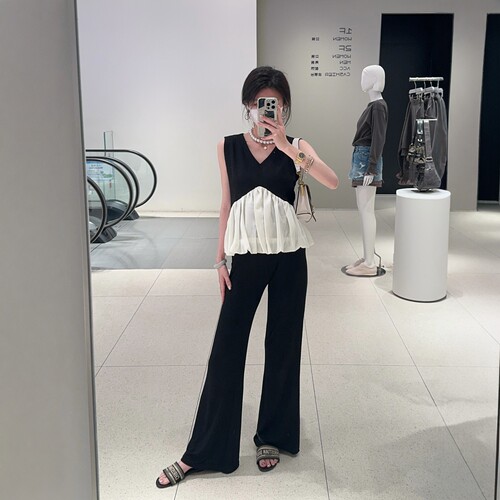 法式赫本小香风孕妇阔腿裤套装