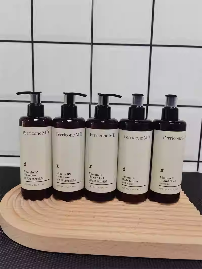 裴礼康Perricone MD维生素洗发水护发素沐浴露润肤300ml 六善酒店