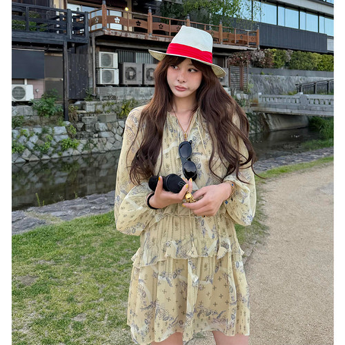 黄色碎花连衣裙女荷叶边裙子夏