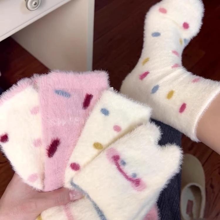 水貂绒袜子女秋冬可爱睡眠地板袜加厚保暖居家毛毛珊瑚绒棉袜冬天