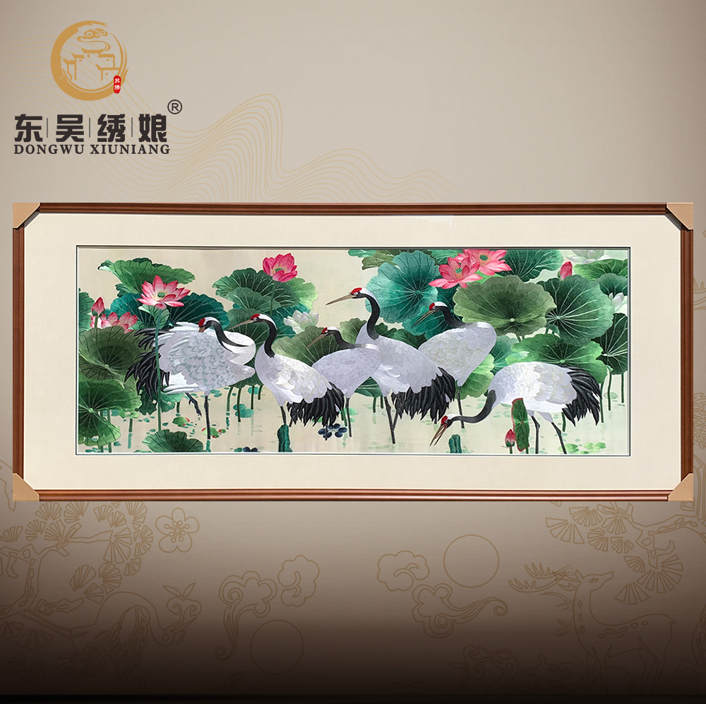 东吴绣娘 大幅刺绣荷花客厅卧室装饰纯手工苏绣成品松鹤挂画玄关图片