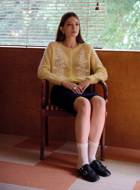 TOP家暖冬小太阳 法式复古撞色立体绣花马海毛羊毛暖绒感针织开衫