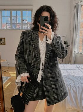 TOP家 高智学院风 时髦复古100%羊毛黑灰经典格子双排扣西服+短裤